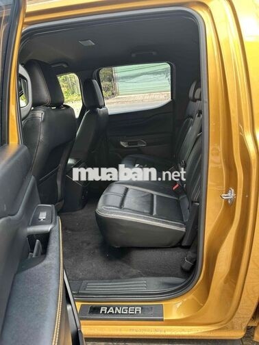 Ford Ranger Wildtrak Vàng