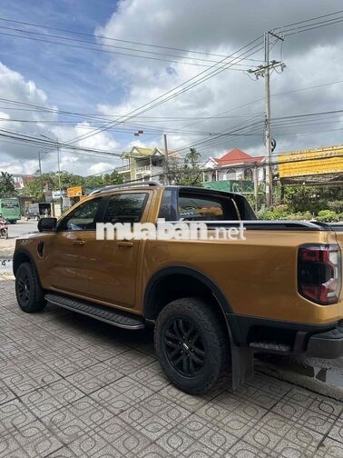 Ford Ranger Wildtrak Vàng