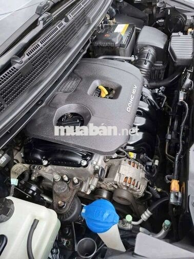 Kia Rondo Xanh 5+2 chỗ Tự động Da