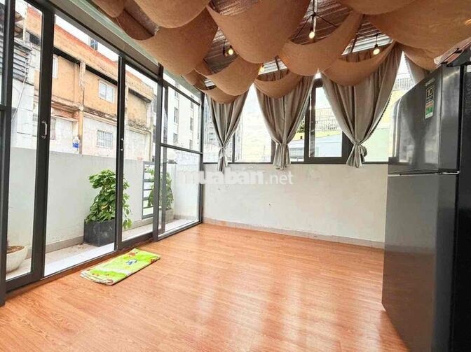 CHO THUÊ CĂN HỘ 1PN-1BEP-1WC NGUYÊN TẦNG GẦN CHỢ TÂN ĐỊNH QUẬN 1