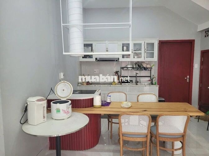 KTX RED HOME ƯU ĐÃI 1TR/THÁNG 