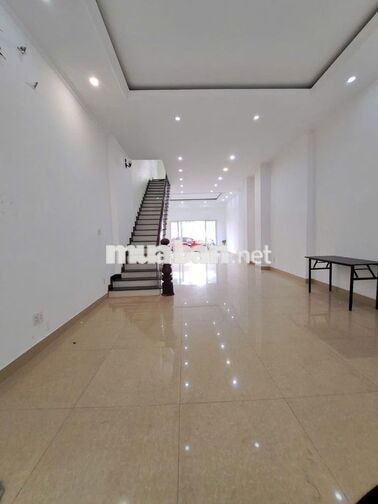 Cho thuê nhà nguyên căn HXH 80/5B Trần Quang Diệu, P.14, Quận 3