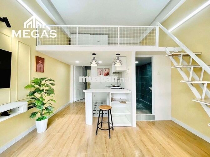 Trống lại 1 phòng có gác ngay trung tâm Quận 10- Quận 3