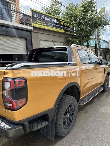Ford Ranger Wildtrak Vàng