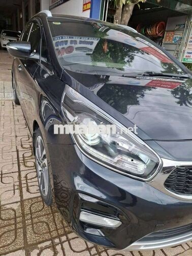 Kia Rondo Xanh 5+2 chỗ Tự động Da