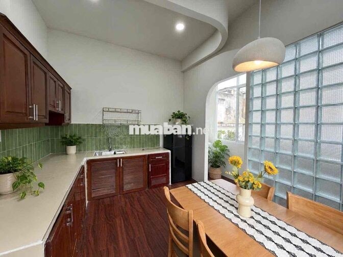 2 PHÒNG NGỦ BAN CÔNG THOÁNG FULL NỘI THẤT GẦN BỆNH VIỆN AN BÌNH