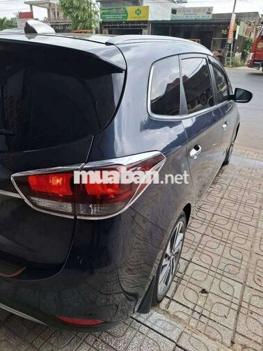Kia Rondo Xanh 5+2 chỗ Tự động Da