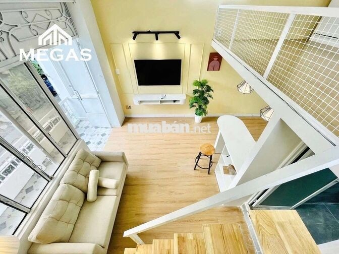 Trống lại 1 phòng có gác ngay trung tâm Quận 10- Quận 3