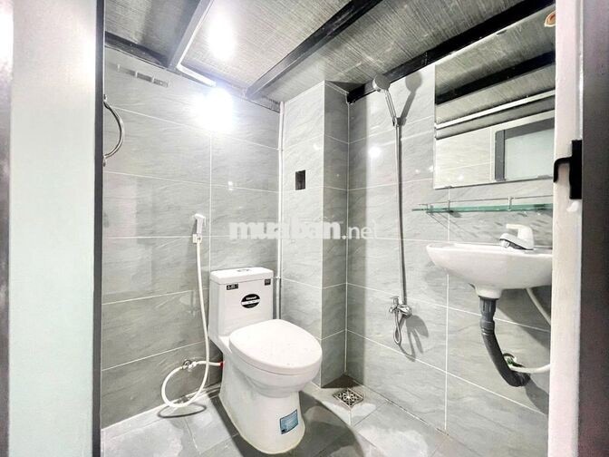 PHÒNG TRỌ GIÁ RẺ 3X CÓ MÁY LẠNH ĐƯỜNG PHẠM VĂN CHIÊU