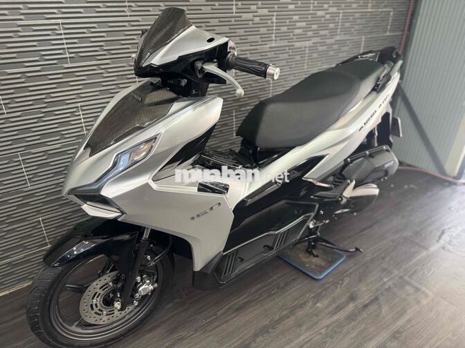 Honda Air Blade 160 2023 12k km Bạc Porsche