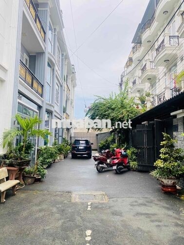 NHÀ PHỐ TX25 FULL NỘI THẤT TRỆT 3 LẦU 4PN 4WC PHÒNG THỜ