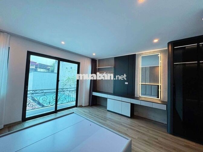 NGỌC THỤY 40M² – NHÀ 6 TẦNG THANG MÁY – 3PN KHÉP KÍN – CHỈ 15 TRIỆU/TH