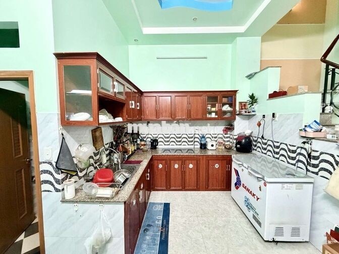 BÁN NHÀ GẦN ĐẦM SEN –  3 TẦNG - 4PN , 3WC - 64m2 - Nhĩn 5 TỶ TL
