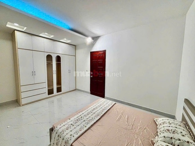 Cho thuê nhà tại ngõ 2 Hoàng Quốc Việt, Phường Nghĩa Đô, Quận Cầu Giấy