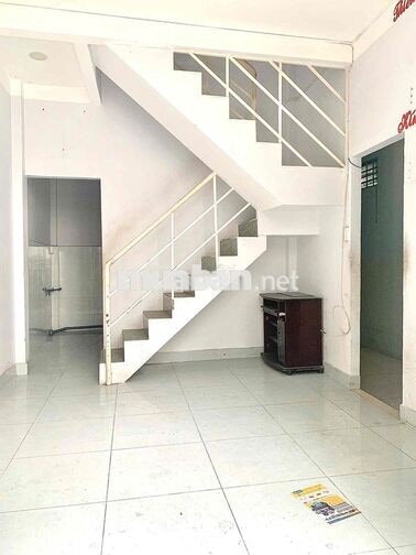 CHO THUÊ NHÀ BÔNG SAO 2 PN 50m2 HĐ LÂU DÀI