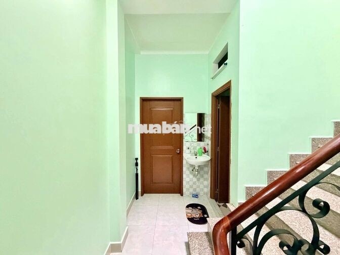 BÁN NHÀ GẦN ĐẦM SEN –  3 TẦNG - 4PN , 3WC - 64m2 - Nhĩn 5 TỶ TL