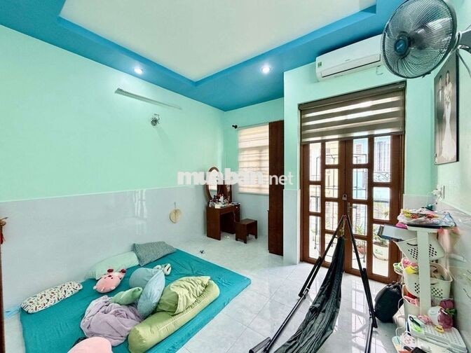 BÁN NHÀ GẦN ĐẦM SEN –  3 TẦNG - 4PN , 3WC - 64m2 - Nhĩn 5 TỶ TL