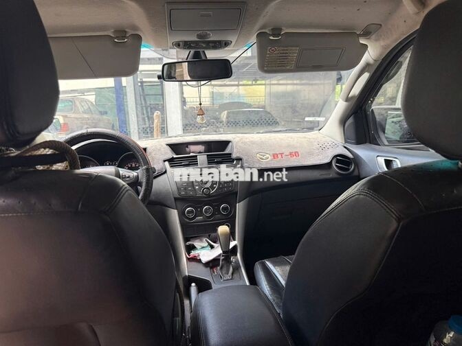 Mazda BT-50 2015 196.000 km Vàng cát