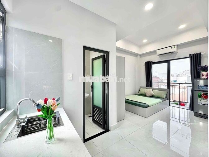🔥 PHÒNG ĐẸP CÓ BAN CÔNG – FULL NỘI THẤT, CÓ THANG MÁY NGAY CỘNG HÒA 🔥