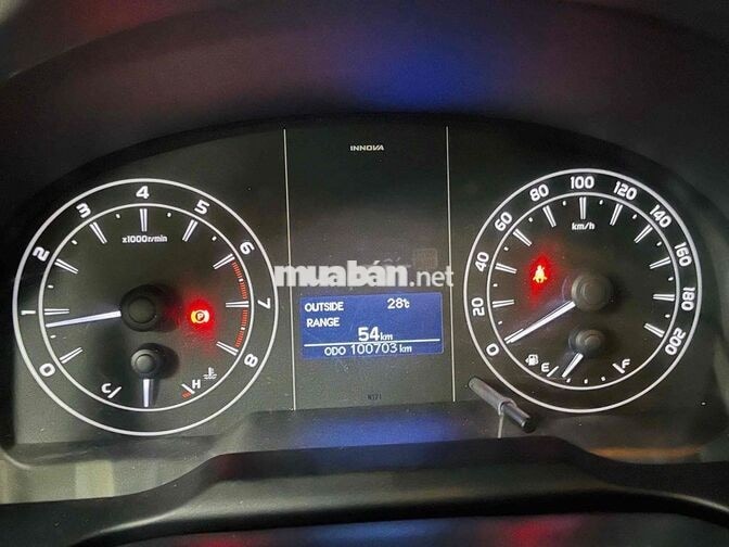 Toyota Innova 2019 E MT 100.703 km Đồng
