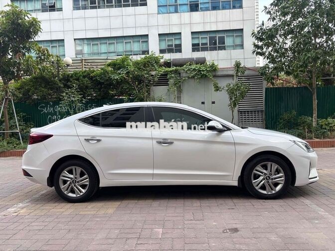 Hyundai Elantra 2019 GLS 1.6AT