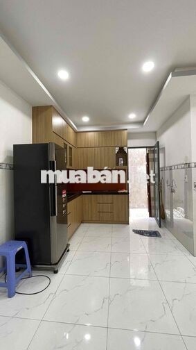 Âu dương lân 75m2, hẻm 5M, ngang 6.3m, 4PN chỉ 6 tỷ hơn
