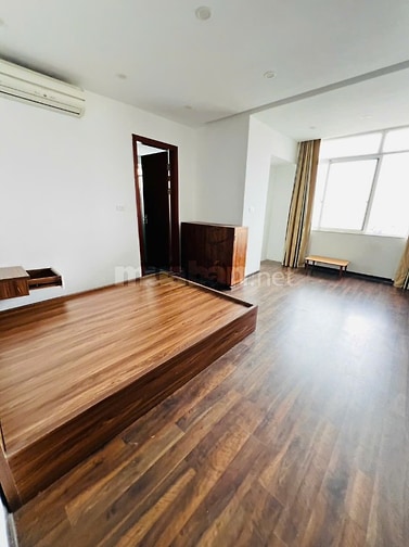 Bán căn hộ chung cư Tây Hồ 101m2, 2 ngủ, chỉ 7,2 tỷ nội thất đẹp