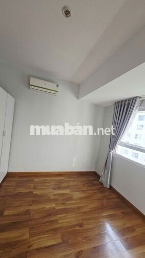 Bán căn ban công Ehome 3, nhà trống 2PN, 2WC, block mới, giá 2,645 tỷ