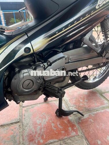 Yamaha Sirius Xanh đen