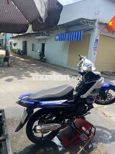 Yamaha Exciter Côn tay màu Trắng xanh