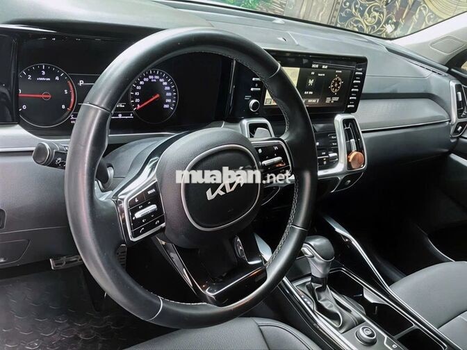 Bán xe Kia SORENTO bản Luxury full dầu SX 2022