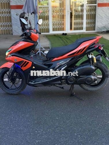 Yamaha NVX 155 2018 Cam đen ABS