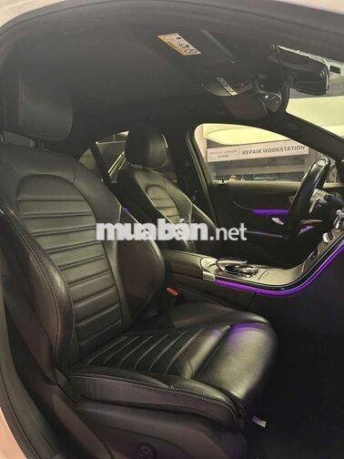 Mercedes-Benz C300 AMG 2020 63.000 km Trắng