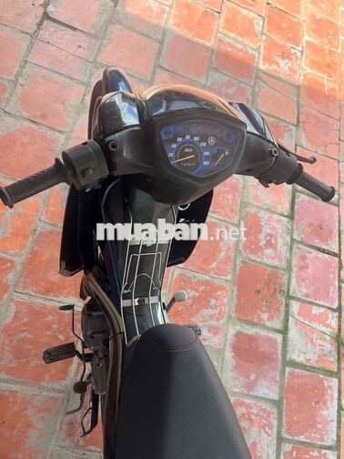 Yamaha Sirius Xanh đen