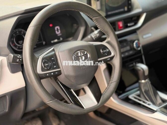Toyota Veloz Cross Top 2022 85000 km Đen