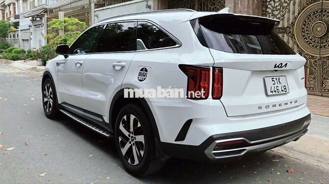 Bán xe Kia SORENTO bản Luxury full dầu SX 2022