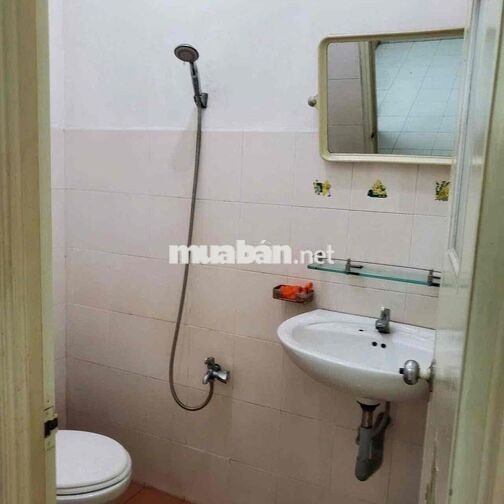 Ban gấp : cc tây thạnh ;dt: 72m2 ; 2pn ; 2wc ; giá bán : 2ty580t ; tl