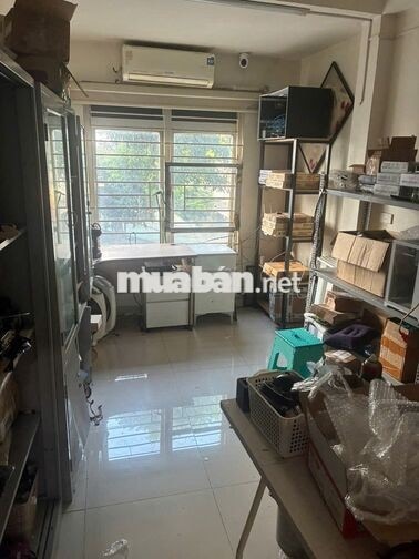 Cho thuê cả nhà mặt đường 726 Bạch Đằng, diện tích 28m2*5 tầng