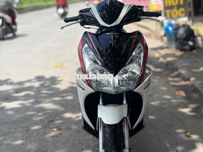 Honda Air Blade Đỏ Trắng Đen