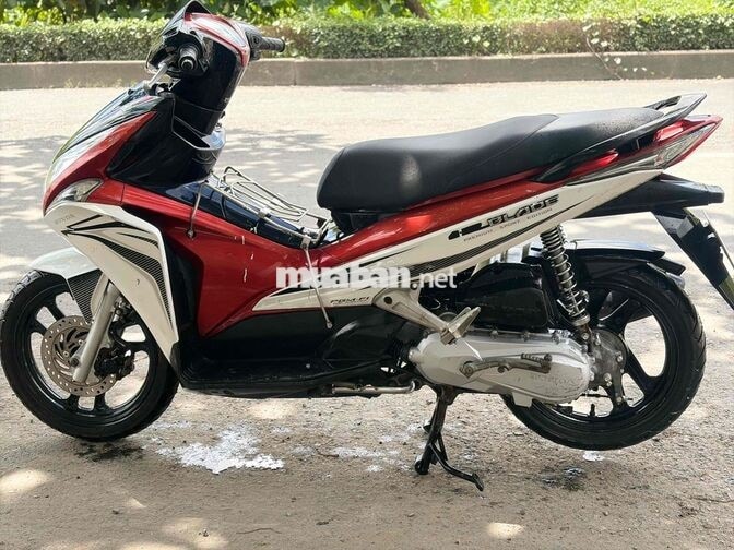 Honda Air Blade Đỏ Trắng Đen