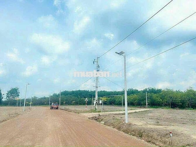 chính chủ càn bán nhanh lô đất 5X40 sẵn 100m2 thổ cư