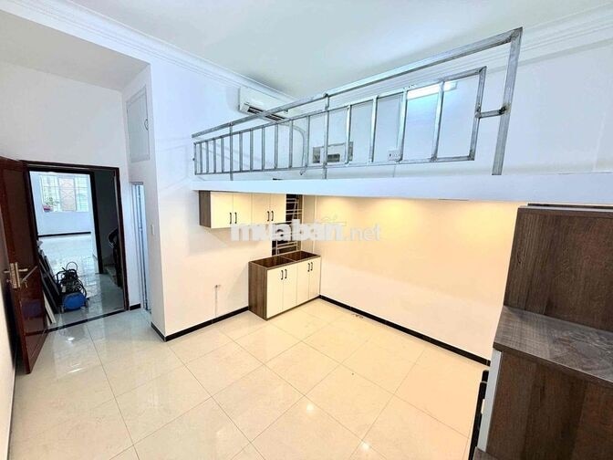 Duplex Ban Công - Full Nội Thất - 25m2 - Khu Hoàng Sa -Trường Sa