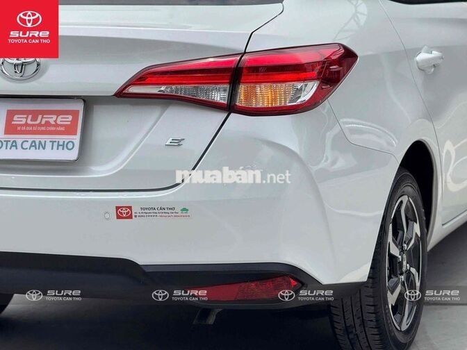 Toyota Vios E CVT 2025 Trắng 21.000 km
