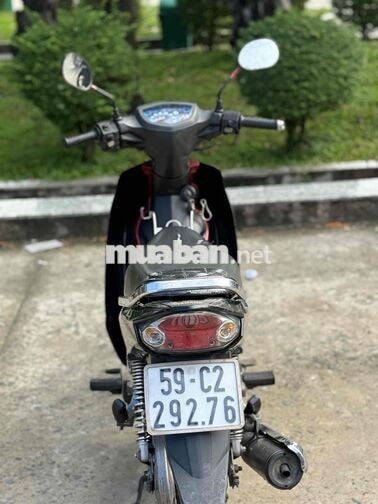 Yamaha Sirius màu Đỏ đen