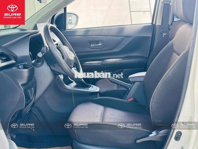 Toyota Avanza Premio 1.5G AT 2023 Trắng