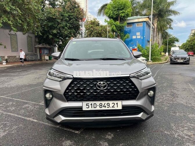 Toyota Veloz Cross 2024 Xám