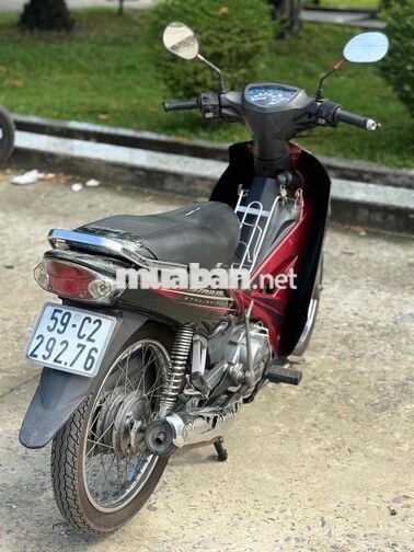 Yamaha Sirius màu Đỏ đen