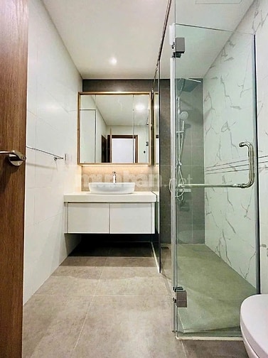 Chính chủ cho thuê căn hộ Sunwal Pearl Nguyễn Hữu Cảnh 105m2 2PN 2WC