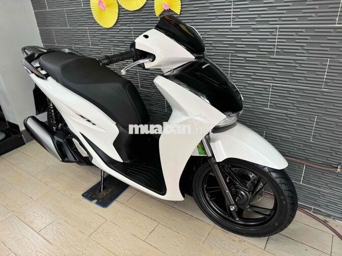 Honda SH125 2025 7000 km Trắng Panda