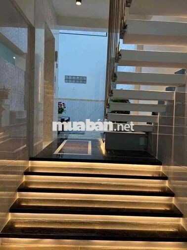 cho thuê nhà thang máy nguyễn oanh ( 4x18) lửng , 3 lầu , 4pn , 5wc fu